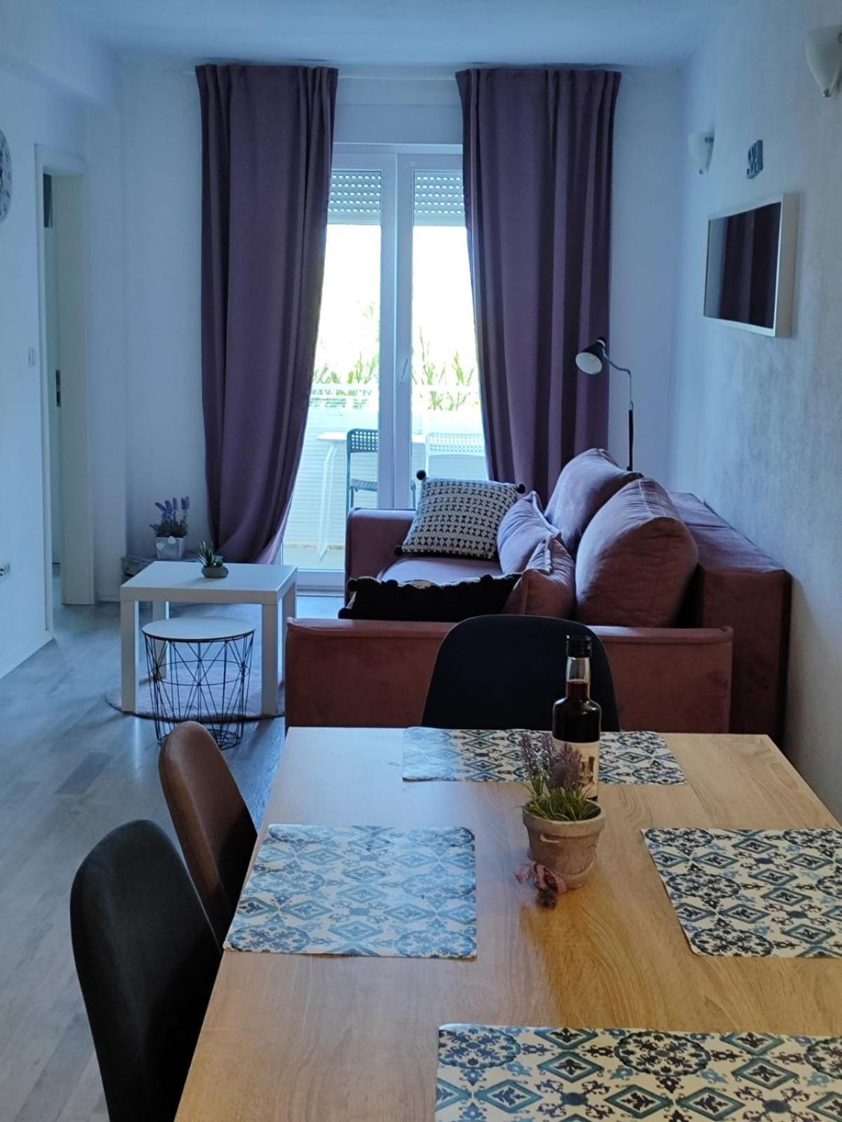 Nemira Beach Apartments Omiš Exterior foto